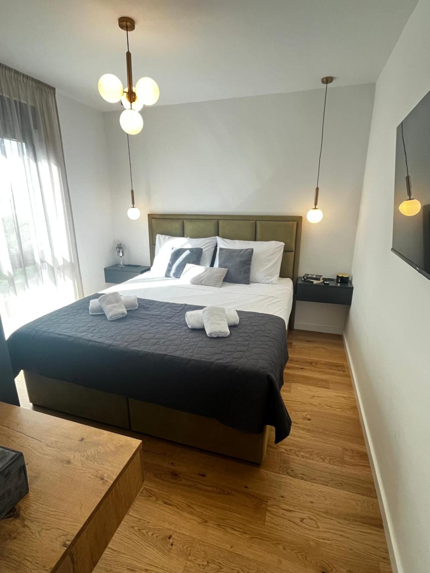 Luvigo Luxury Apartment